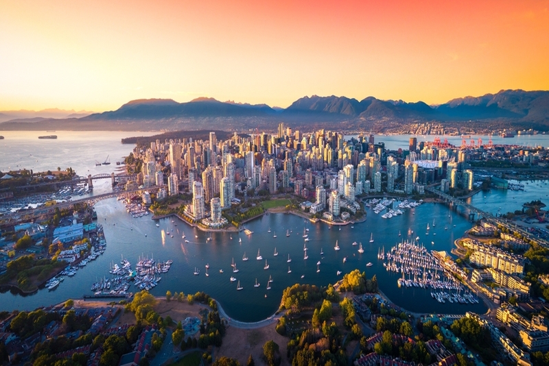 canada-experience-Vancouver-dall-alto-tramonto
